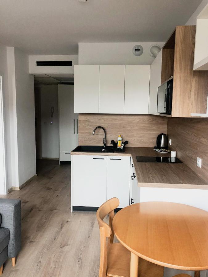 Starter III Aparthotel วรอตซวาฟ ภายนอก รูปภาพ